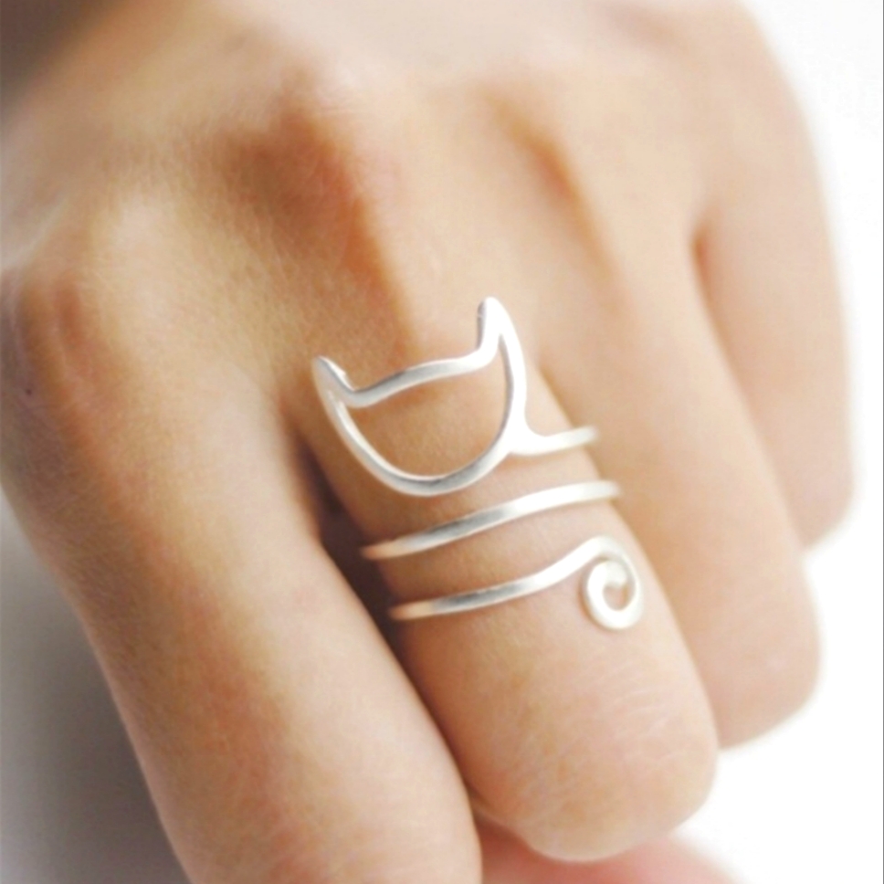Twisted Cat Ring